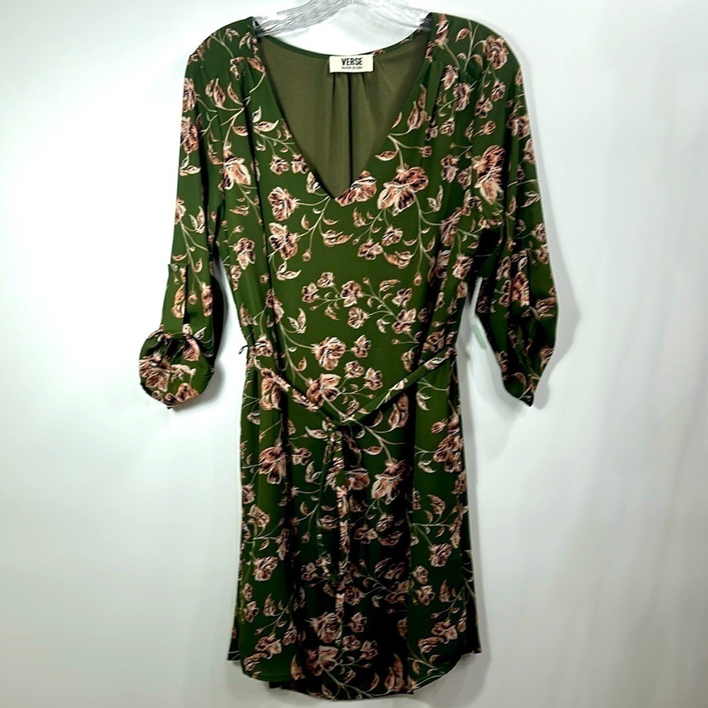 Verse Amanda dress green size medium. NWT.